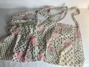 Free People rosa Blumen Sterne Punkte Baumwollstoff wiederverwendbar Tasche Beuteltasche Einkaufspaket - Bild 1 von 4
