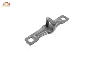 2018-2024 VOLKSWAGEN ATLAS TAILGATE LIFTGATE BACK DOOR LOCK LATCH STRIKER OEM - Picture 1 of 5