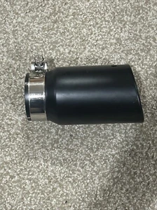 For 84722771 Chevrolet Silverado 1500 2007-2023 Black Angle Cut Exhaust Tip 5.3L - Picture 1 of 5