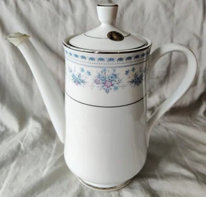 Seizan Fine China #7004 - Blue Dawn - Teapot / Coffee Pot - 9.5" Tall, Gd Cond. - Picture 1 of 7