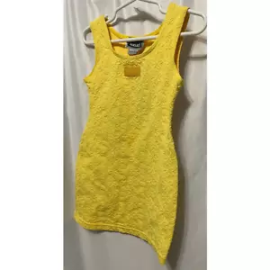 Young Versace Girls Sheath Dress Yellow Floral Embroidered Stretch Pullover 4 - Picture 1 of 5