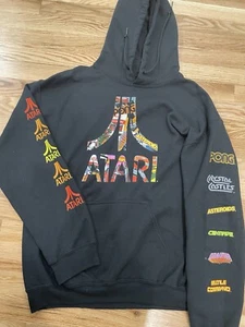 Atari Men’s Medium Pull Over Sweatshirt w/ Hoodie - Picture 1 of 8