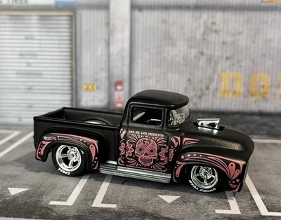 Hot Wheels CUSTOM Black & Pink '56 Ford Truck With Real Riders - Image 1 of 4