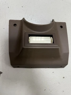 Oldsmobile Cutlass 1978-1988 columna de dirección cubierta inferior ventilación Foto 1 de 4