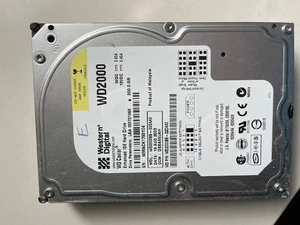 Internal hard drives 200GB drives 1 Western digital and 1 Seagate-New - Afbeelding 1 van 2
