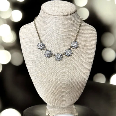 VINTAGE CHLOE & ISABEL Gold Crystal Rhinestone Small Statement Necklace CI491 - Image 1 of 4