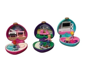 3 X Polly Pocket Hearts With Figures 2017 Mini Player Keychain Bundle - Picture 1 of 15