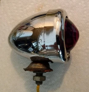 VINTAGE BICYCLE REAR LIGHT BULLET STYLE CHROME with RED LENS - Picture 1 of 10