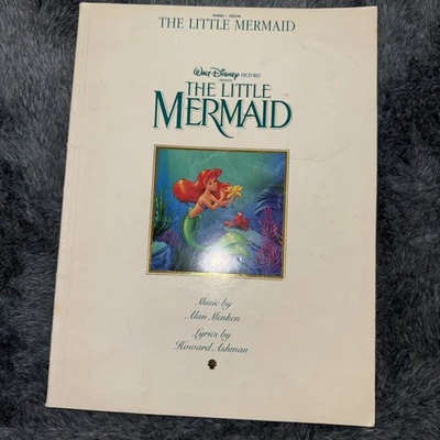Cancionero de colección La Sirenita partituras para piano con acordes y voces - aire acondicionado Foto 1 de 4