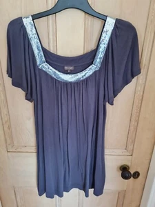 Phase Eight Size 14 Top - Picture 1 of 1