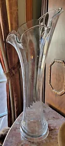 Long stem Clear Swung Glass flower Vase Ribbed Scolloped Edge 21 in Tall MCM - Picture 1 of 4