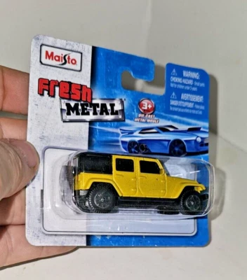 Camión Jeep Wrangler Unlimited 2015 amarillo metal fresco Maisto 2017 envío en caja Foto 1 de 4
