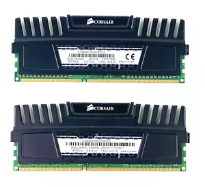 8GB Kit CORSAIR DDR3 1600MHz ( 4GB x2 ) PC3-12800U Desktop Gaming Memory Shield - Picture 1 of 2
