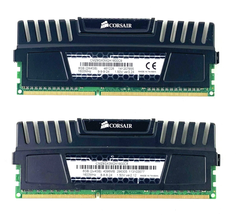 8GB Kit CORSAIR DDR3 1600MHz ( 4GB x2 ) PC3-12800U Desktop Gaming Memory Shield - Image 1 of 2