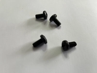 NUEVO Juego de 4 tornillos de montaje en pared 200 x 100 para TV Roku Onn 43 100133209 LED Foto 1 de 3