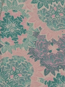 Lularoe Kids S/M leggings- NWT- Medallion/ Paisley- Green, Pink, Cream- S - Picture 1 of 6