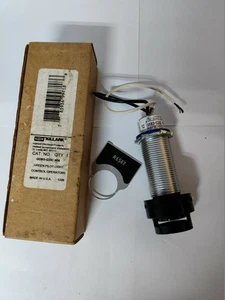 Killlark G0B3-G23C N34 Pilot Light Hubbell Electrical Amber LED 120V 3/4-14 NPSM - Bild 1 von 3