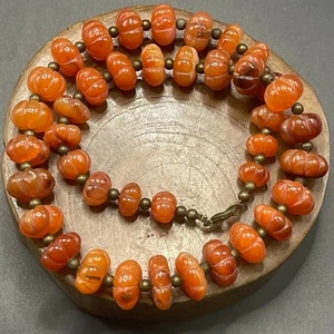 Beautiful Antique Indo Tibetan Pumpkin Carved Carnelian Agate Beads Necklace - Bild 1 von 10