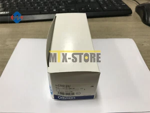 1QTY  Omron Brand New photoelectric switch E3V3-D61 - Picture 1 of 8