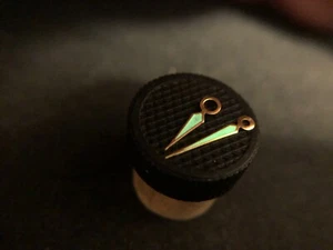 Reloj de colección con palanca de pasador manecillas - 1 PAR - Brillo luminoso BFG 866 suizo - (866) - Imagen 1 de 3