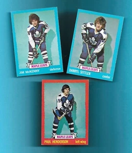 ALLE 3! TORONTO MAPLE LEAFS LOT! 1973-74 Topps SITTLER/HENDERSON/MCKENNY SHARP! - Bild 1 von 2