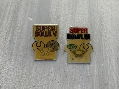 Lot of 2  Baltimore Colts Super Bowl Pin's Pin Lapel V III Indianapolis - Image 1 of 2