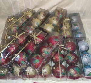 60 STÜCK WEIHNACHTSKUGELN CHRISTBAUMSCHMUCK * STYROPOR * ROT GOLD SILBER NEU+OVP - Bild 1 von 11