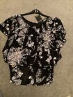 Ladies West One Top Medium.  Brand New With Tags