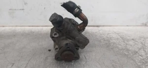 8D0145156L pompe de direction pour AUDI A4 AVANT (B5) 1.8 T 1994 181382 - Picture 1 of 2
