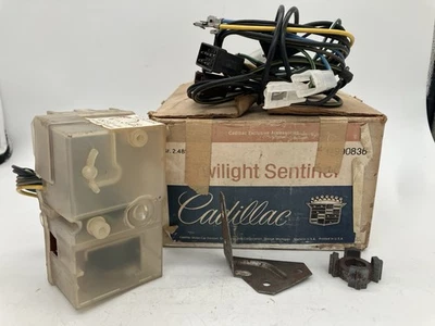 69-70 Cadillac Calais DeVille Fleetwood Twilight Sentinel Kit 990836 - Image 1 of 4