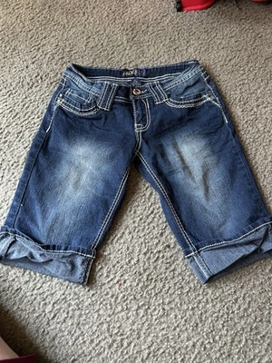 Pantalones cortos de jean elásticos Angels Denim Jr talla 5 Foto 1 de 3