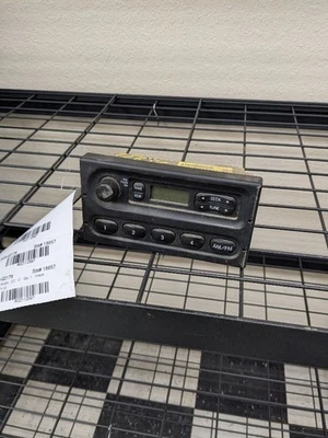 Аудиооборудование радио AM-FM подходит для 04-10 MAZDA B-2300 2112597 - Изображение 1 из 4