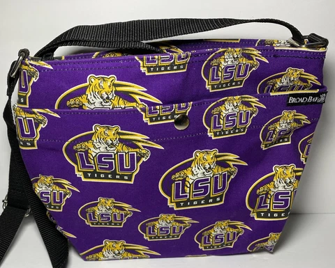 LSU Tigers Canvas Crossbody Purse Ladies Louisiana College Football Purple Cover
