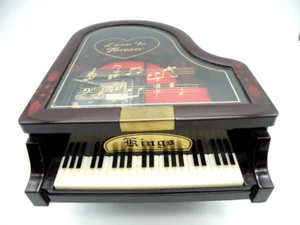 Vtg KINGS Grand Piano Shaped Music Box Jewelry / Rings Plays BRAHM's LULLABY - Picture 1 of 12