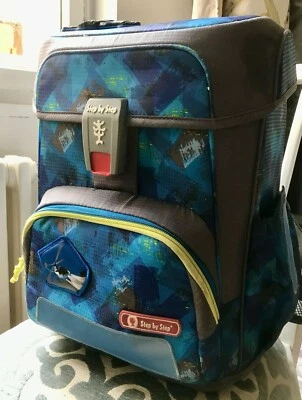 Step by Step Schulranzen Polizei mit Federmappe und Sportbeutel - Bild 1 von 4