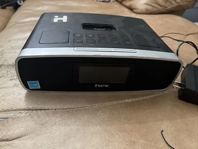 iHome (iP90) iPod Speaker Docking Station Radio Alarm Clock - Black - Image 1 of 3