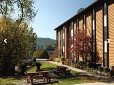 MARCH 2026-Oakmont Resort Smoky Mountains!~  PIGEON FORGE, TN 1BR/SLPS 4 - Image 1 of 4