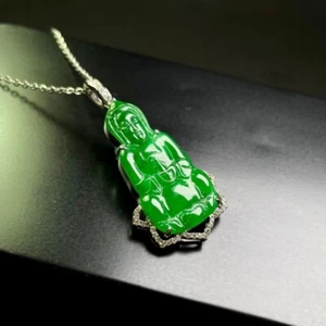 【KATHY JADE】【BESTBUY】Emerald Green Kwanyin Jadeite Jade Pendant《Grade A》 - Picture 1 of 2