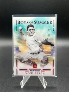 Béisbol Panini Boys of Summer 2025 Yogi Berra rojo #'d 085/175 - Imagen 1 de 2