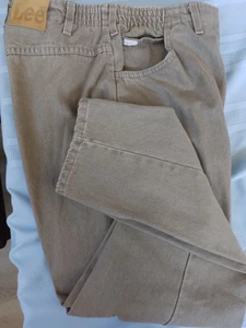 NWT Lee Relaxed Fit Hip & Thigh Taper Leg Jeans Size 20W (See description) Beige - Picture 1 of 5