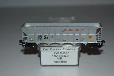 N Scale Fox Valley Models Burlington 4-Bay Hopper 651553 C36881 - Image 1 of 3