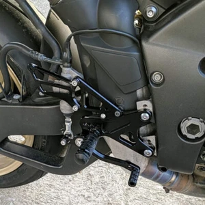 CNC Adjustable Rearset Footrests Foot Rest Peg Pedal For YAMAHA YZF R1 2009-2014 - Picture 1 of 30