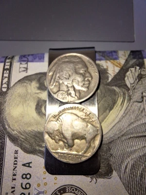 INDIAN HEAD BUFFALO NICKEL ON STAINLESS STEEL MONEY CLIP VERY UNIQUE ITEM WOW. - Image 1 of 4