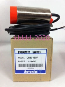 NEW Autonics CR3015DP CR30-15DP Proximity Switches Sensor - Picture 1 of 4