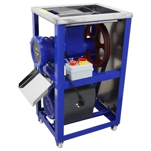 Electric Bone Crusher Meat Grinder Farm Feed Processor 220V 2.2KW 200-230kg/h - Picture 1 of 23
