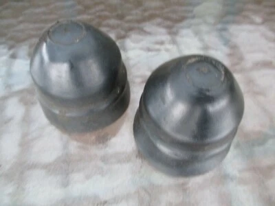 GENUINE VS COMMODORE SEDAN REAR SHOCK ABSORBER END RUBBER CAP SET - image 1 of 3