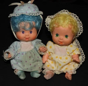 2 Vintage Kenner Baby Berry Strawberry Shortcake Dolls Lemon Meringue Blueberry - Picture 1 of 4