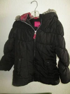 Girls Size 6X ~ London Fog Black Hooded Winter Coat - Picture 1 of 5