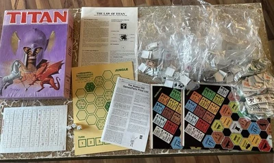 Titan Avalon Hill Game Company 1982 Monster Slugathon Fantasy Wargame Juego de mesa Foto 1 de 4