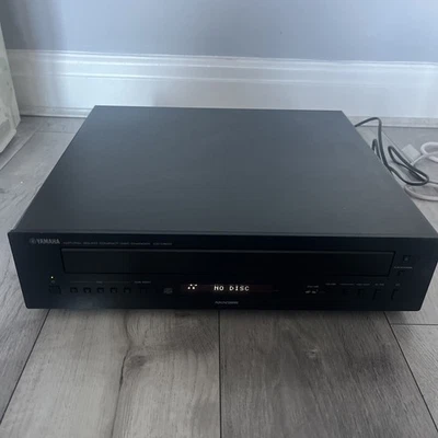 Yamaha CD-C600 5 Disc CD Changer USB MP3 Media Player Black Hifi  - Image 1 of 4
